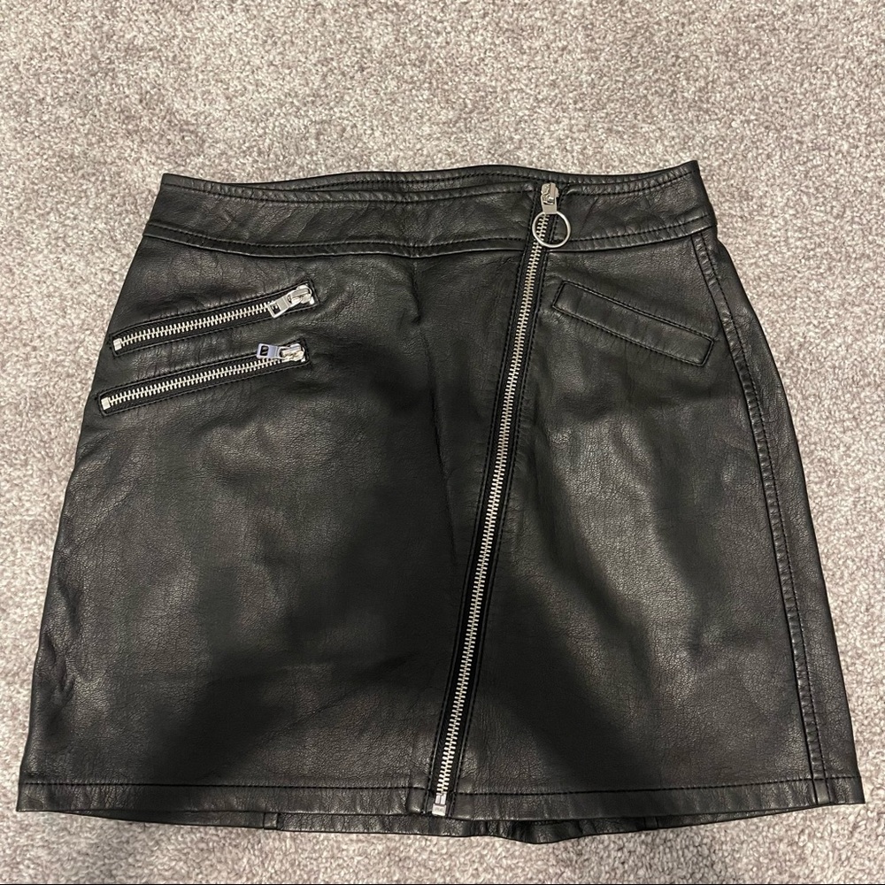 Leather skirt